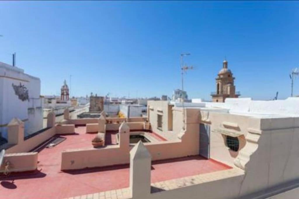 Moderno Duplex En La Tacita De Plata Apartment Cadiz Luaran gambar