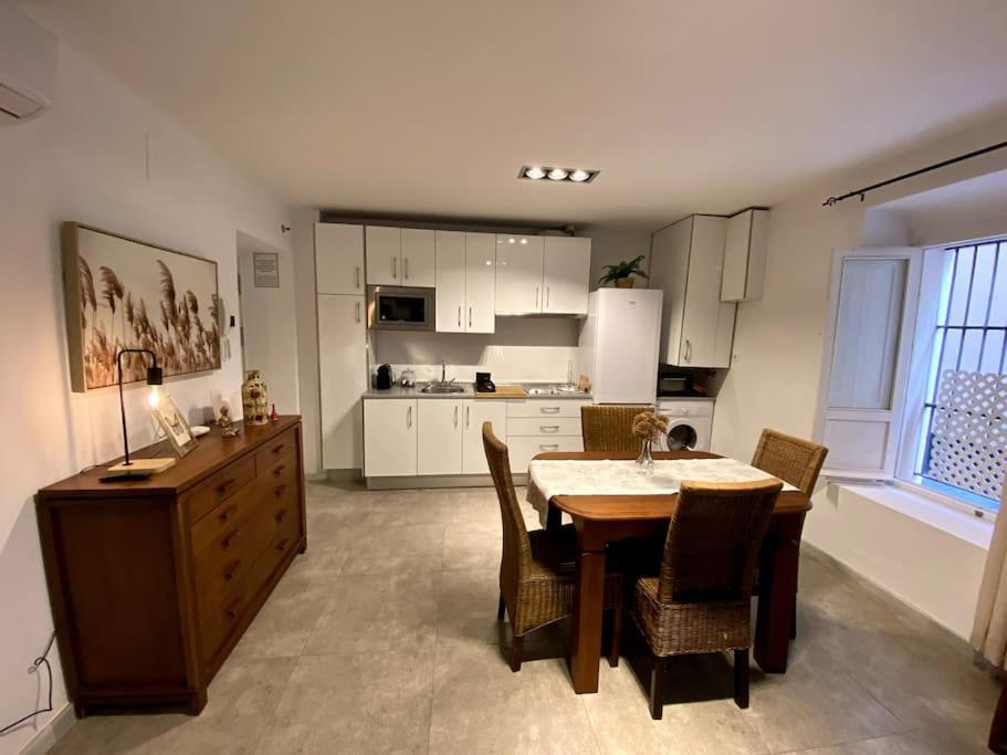 Moderno Duplex En La Tacita De Plata Apartment Cadiz Luaran gambar