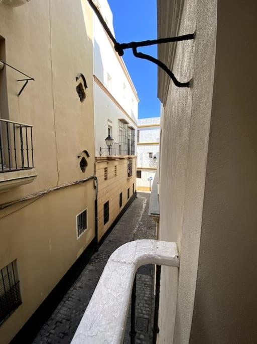 Moderno Duplex En La Tacita De Plata Apartment Cadiz Luaran gambar